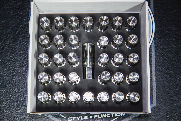 TITANIUM LUG NUT KIT M14X1.5 (32)